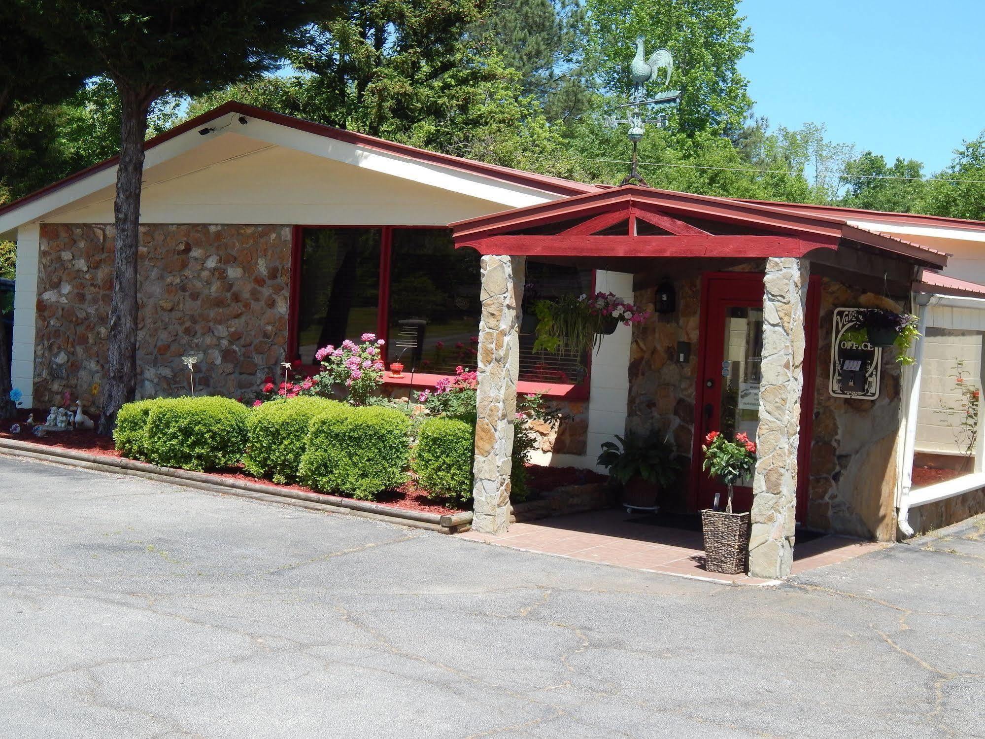 Valley Inn - Hamilton Ga Exterior photo